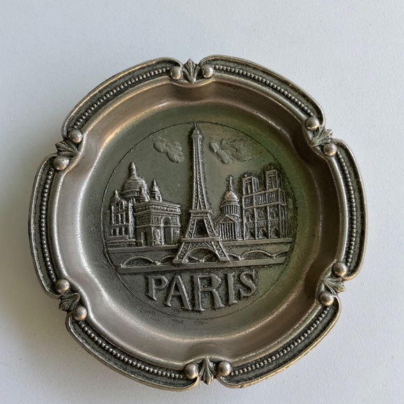 VTG Souvenir Trinket Dsh Ring Holder Silver Plate Paris Eiffel Tower Engraved - Picture 2 of 5